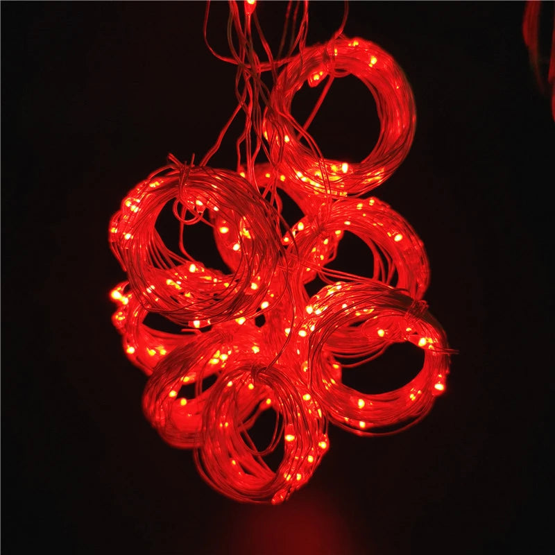 LumiDrape LED-Vorhanglichter | USB-Betrieben & Fernbedienung | 8 Beleuchtungsmodi | 100 bis 600 LEDs | Warmweiß, Weiß, Mehrfarbig | Ideal für Weihnachts- & Partydekoration