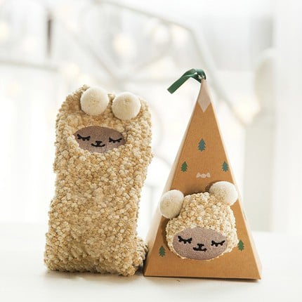 CozyJoy – Kuschelige Weihnachtssocken für warme Herzen