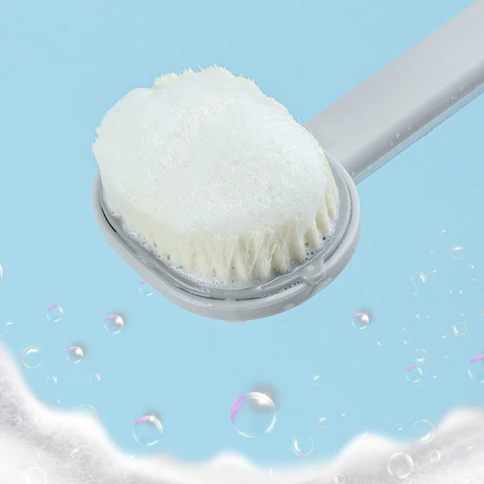 GlowWhisk – Sanfte Reinigung, die tief unter die Haut geht!