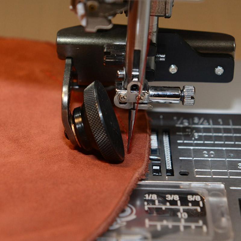 ProStitch Roller – Perfekte Kontrolle beim Nähen von Leder & Co.