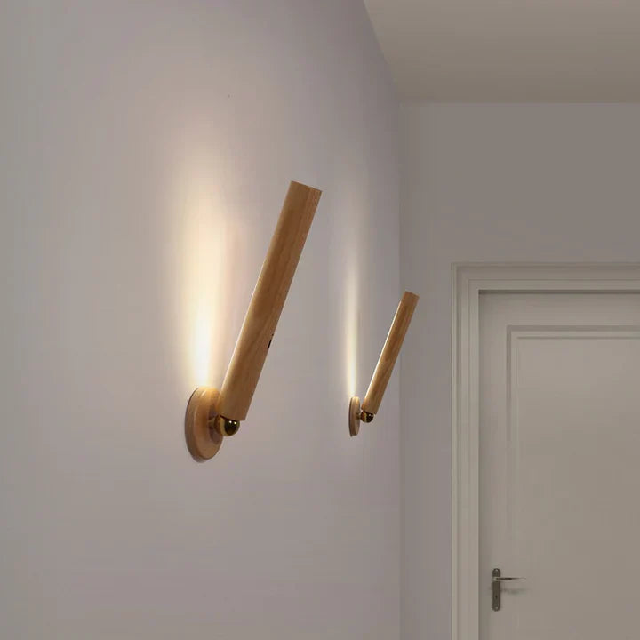 TimberGlow - Wandleuchte aus Holz