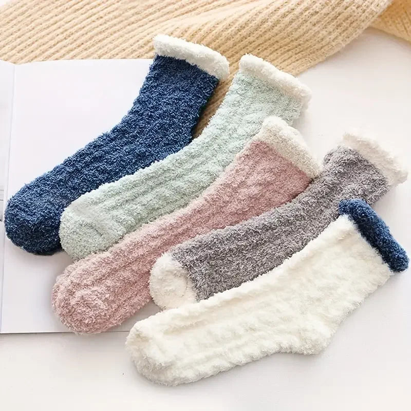 Floreva | 5 Paar Damen Winter Kuschelsocken | Dickes Korallenfleece | Mittel-hoch, Warm & Weich Einfarbige Haussocken