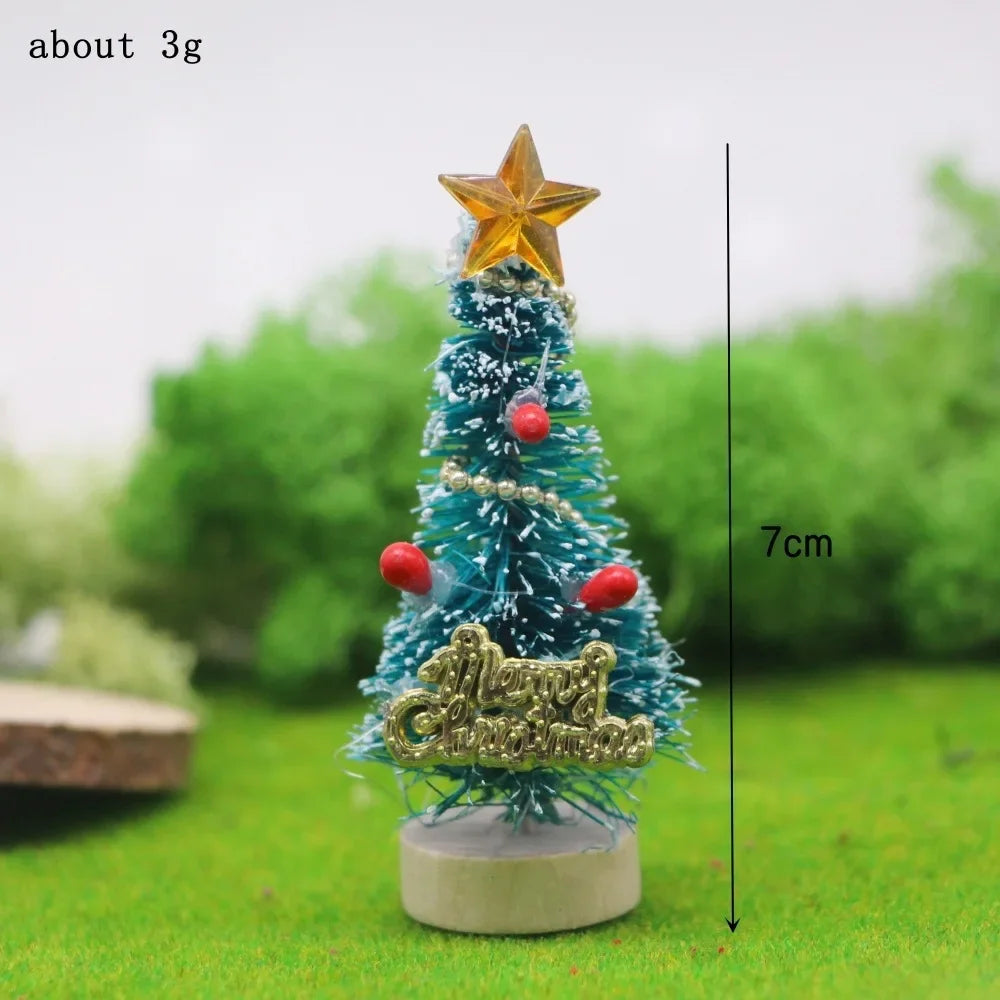 Evervane | Mini-Weihnachtsbaum | Dekorierter Zeder- und Kiefer auf Sisalbasis | Mit Perlen und Stern | Tischdekoration & Miniaturfigur 4,5–13 cm
