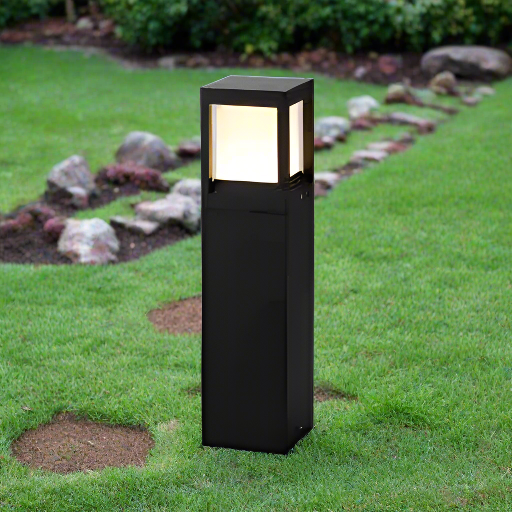 Solarin EdgePost | Solar Gartenleuchte Modern | Warmweißes LED-Licht | Kabellos & Wetterfest | 60 cm Aluminium-Säule