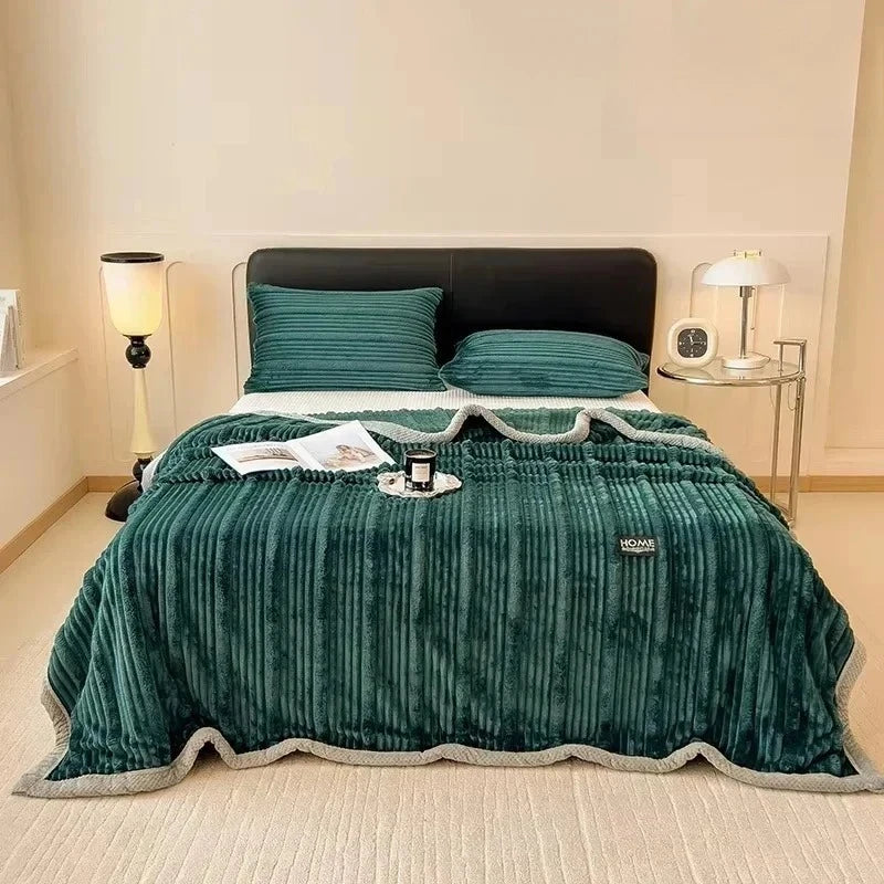 BunnySoft Kuscheldecke | Extra dick und warm | Korallenfleece | Kuschelig auf beiden Seiten