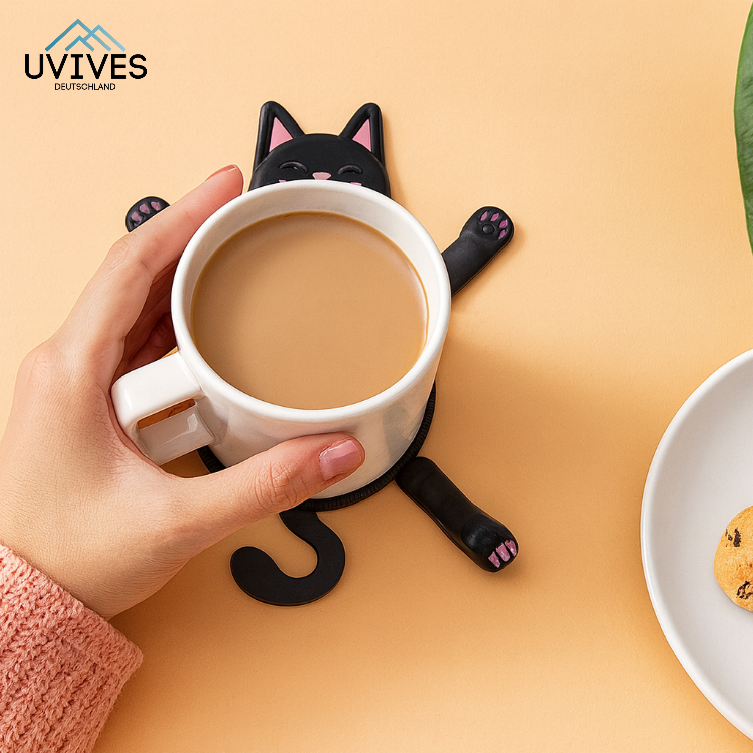 1+1 GRATIS | PurrLounge - Humor trifft Schutz für deinen Tisch!