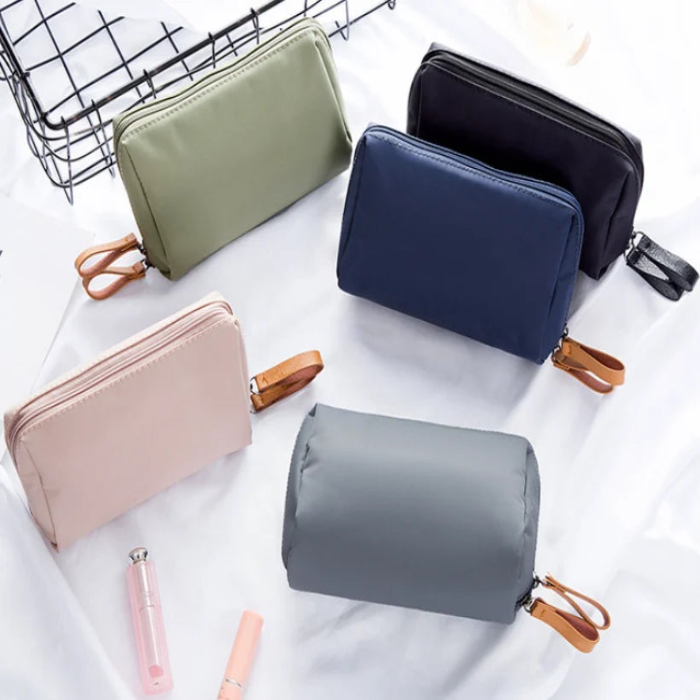 TravelPouch™ – Die perfekte Make-up-Tasche für unterwegs