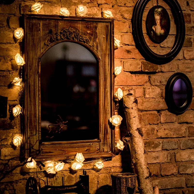 Floravera | LED-Rosenblüten-Lichterkette | 10/20 Warmweiße LED-Rosen | Batteriebetrieben | Romantische Hochzeits- und Wohnungsdekoration