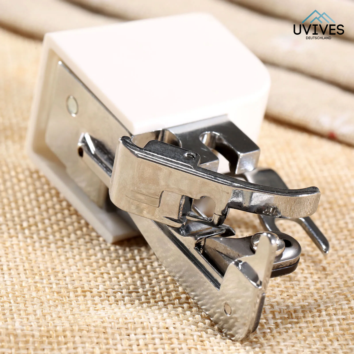 StitchEase – Perfekte Kanten in einem Schritt