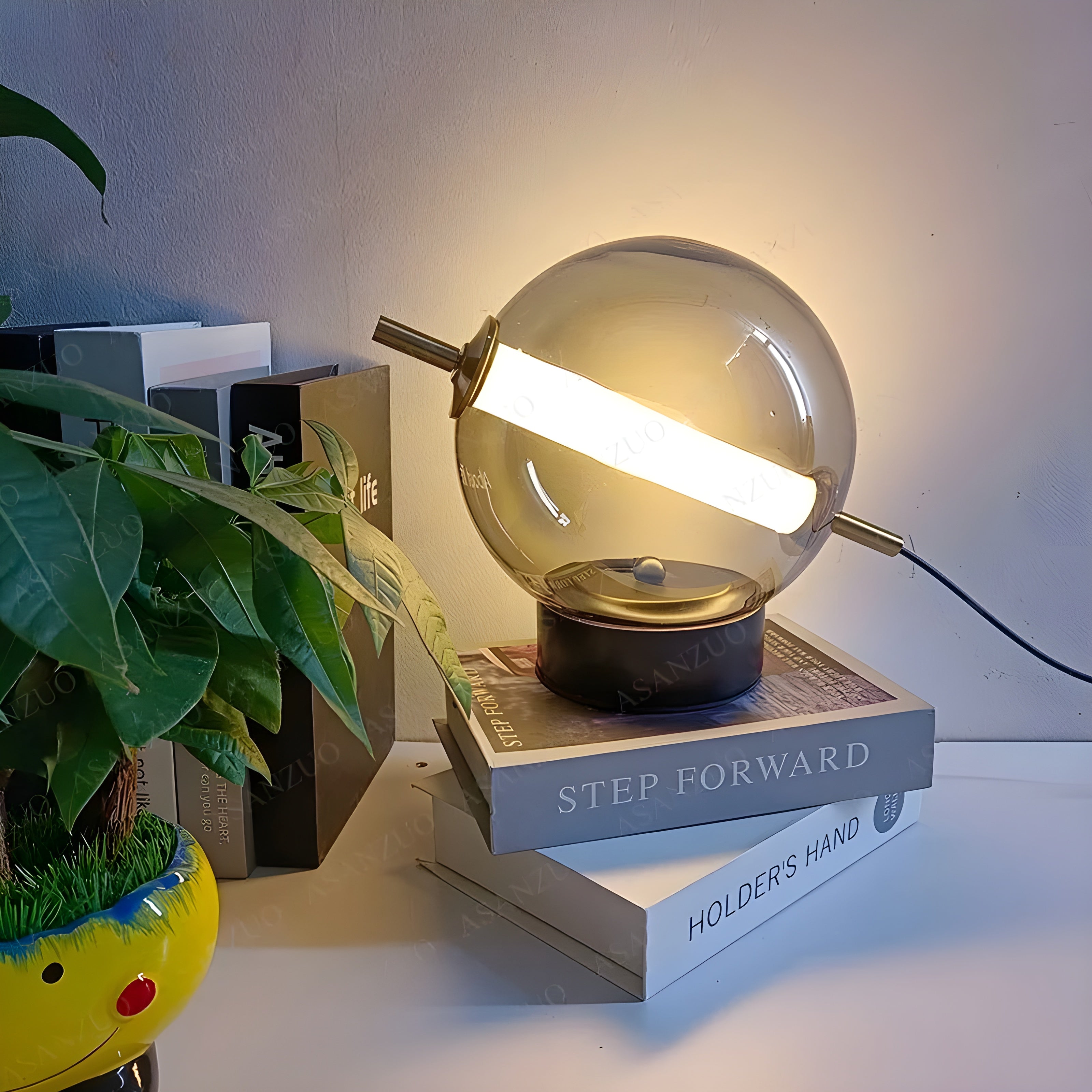 Glasvora Tischlampe | Kugelleuchte aus Farbglas | Retro Mid-Century Design | Warmes LED-Licht