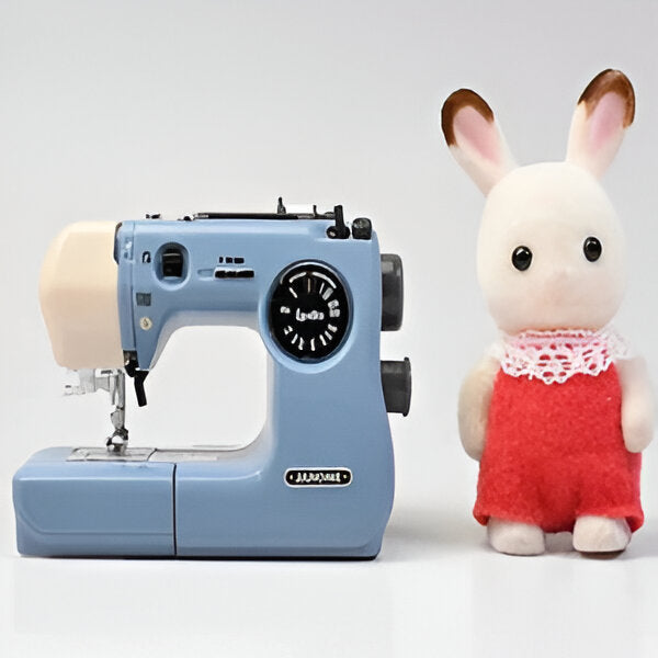 StitchCharm – Mini Nähmaschinen voller Magie & Detail!