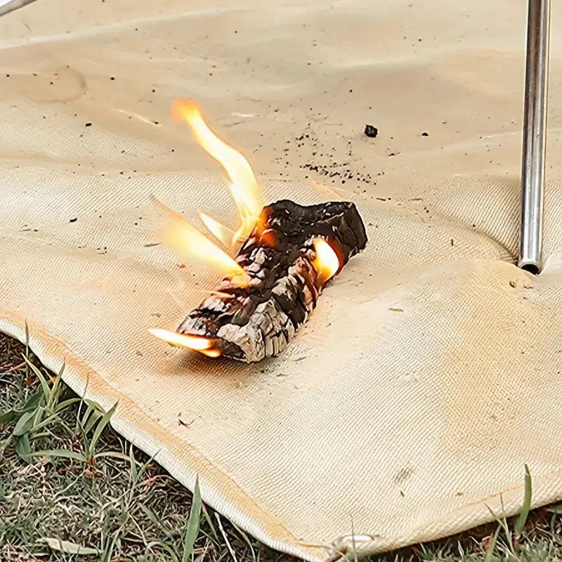 FireGuard Pro Feuerschutzmatte | Hitzebeständig & Funkenfest | Für BBQ & Feuerschalen | 100×100 cm