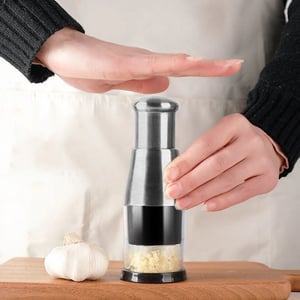 PressChop – Mühelos Knoblauch & Co. zerkleinern