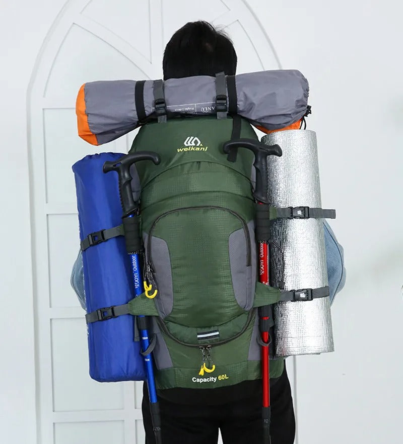 DryVenture 60L | Wasserdichter Outdoor-Rucksack | 60L Volumen | Komfortable Polsterung