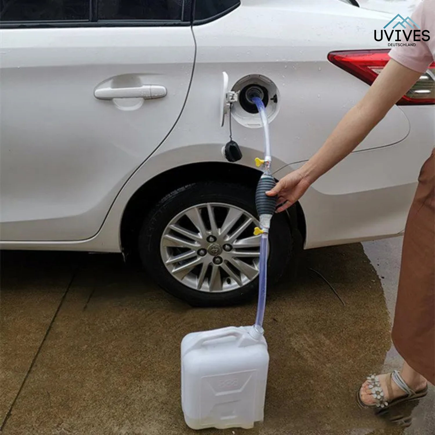 FlexiPump™ – Die vielseitige Handpumpe für Haushalt & Notfälle