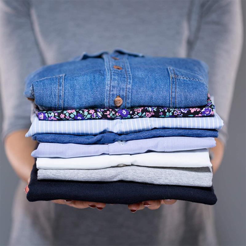 FoldBuddy – In 3 Sekunden zur perfekt gefalteten Kleidung!