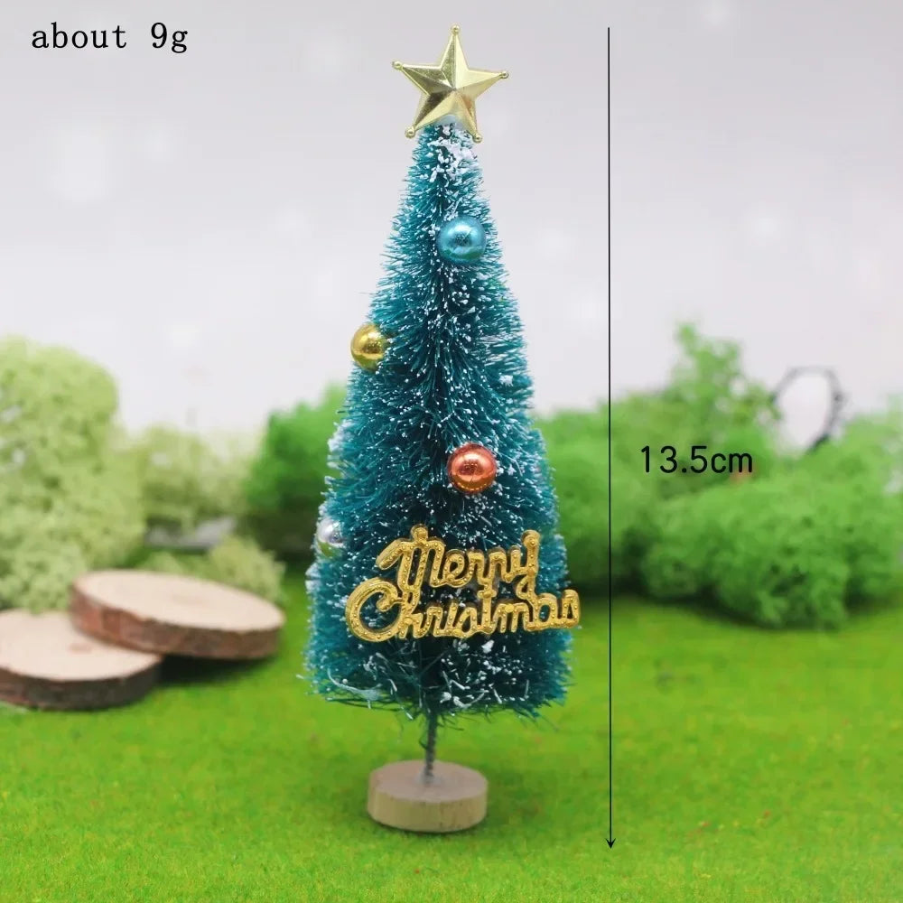 Evervane | Mini-Weihnachtsbaum | Dekorierter Zeder- und Kiefer auf Sisalbasis | Mit Perlen und Stern | Tischdekoration & Miniaturfigur 4,5–13 cm