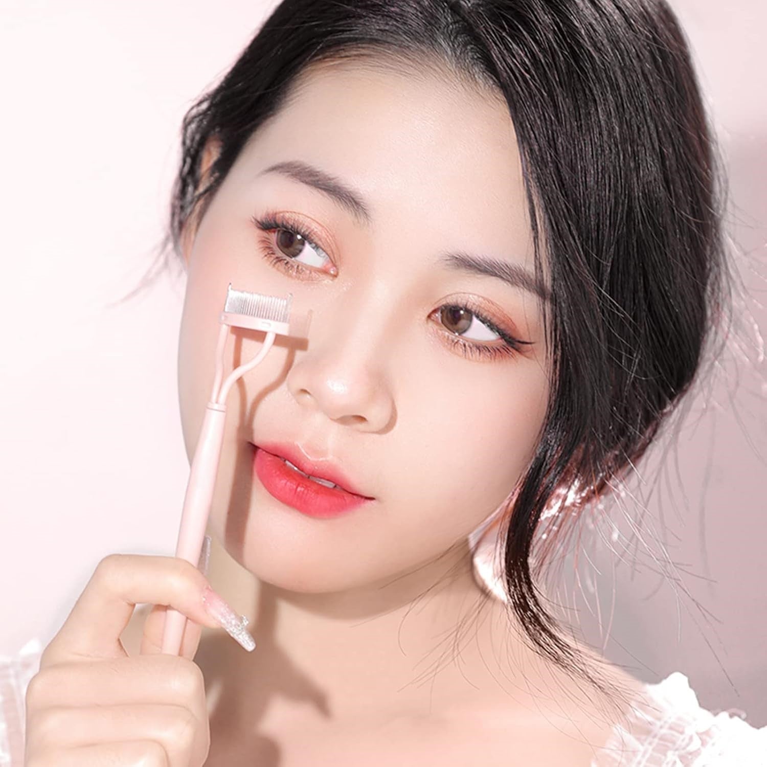 LashPerfection Wimpernkamm & Mascara-Bürstchen | Klümpchenfreie Anwendung | Ergonomisch Gebogen | Mit Schutzkappe