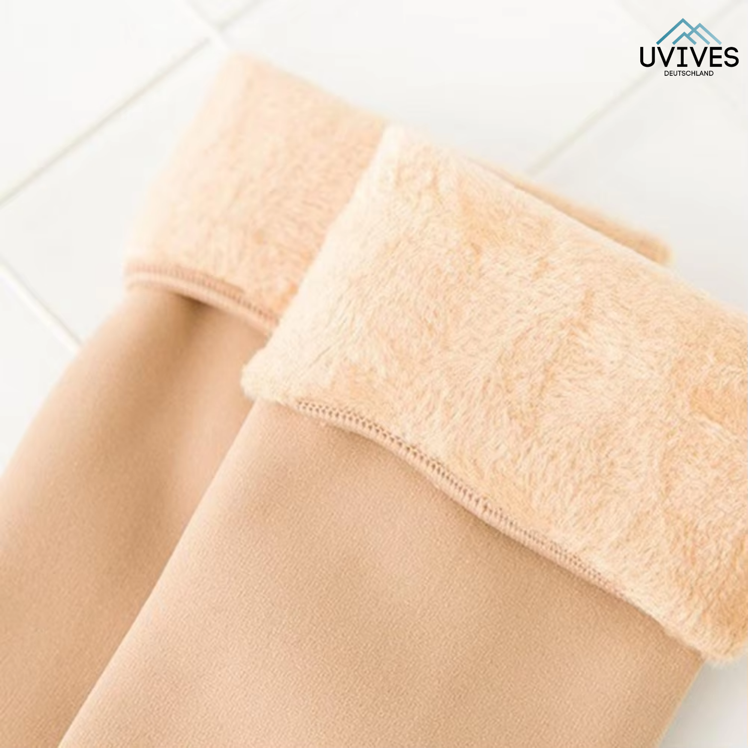 4+4 GRATIS | CozyFeet – Socken, die wirklich warmhalten!
