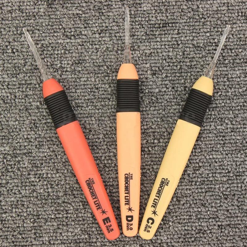 GlowHook – Leuchtende Häkelnadeln für jede Gelegenheit (9er set)