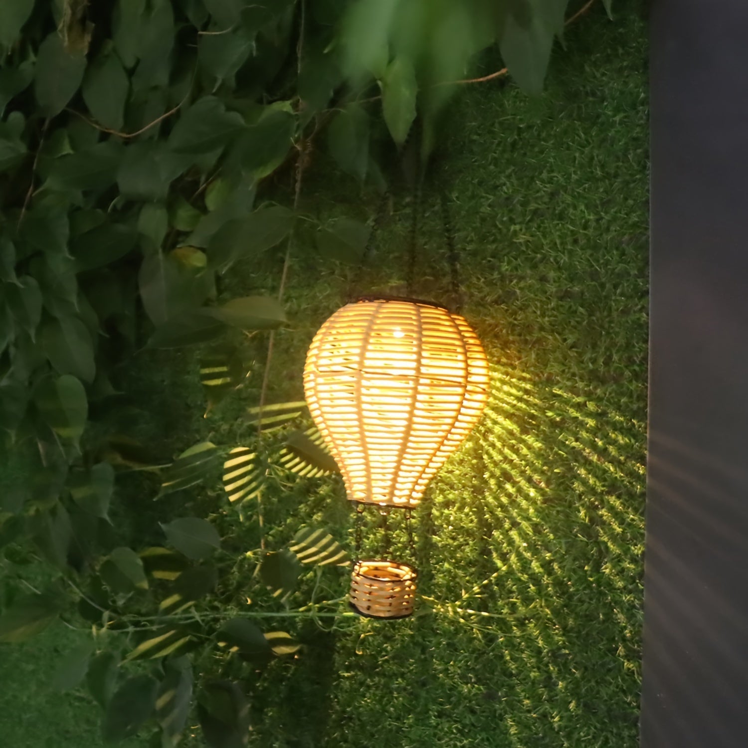 Luminario Balloon Light | Solarbetriebene Gartenleuchte | Warmweißes Licht | Einfach Aufhängen