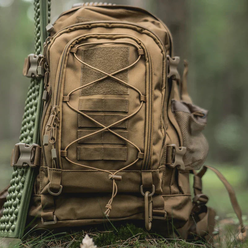 TrekForce 65L Taktischer Rucksack | Ergonomisch & Wetterfest | Für Abenteuer & Outdoor