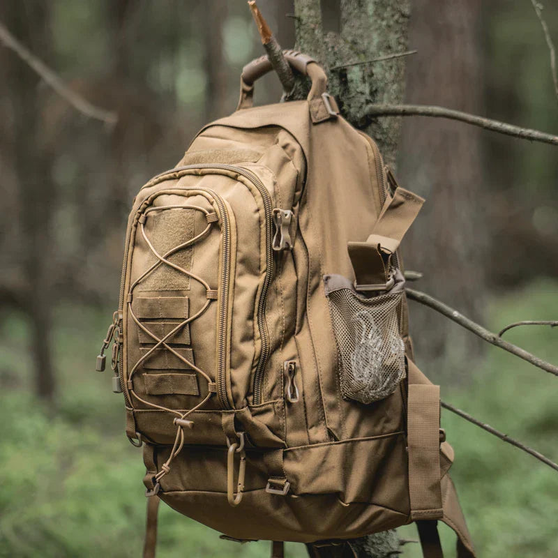 TrekForce 65L Taktischer Rucksack | Ergonomisch & Wetterfest | Für Abenteuer & Outdoor