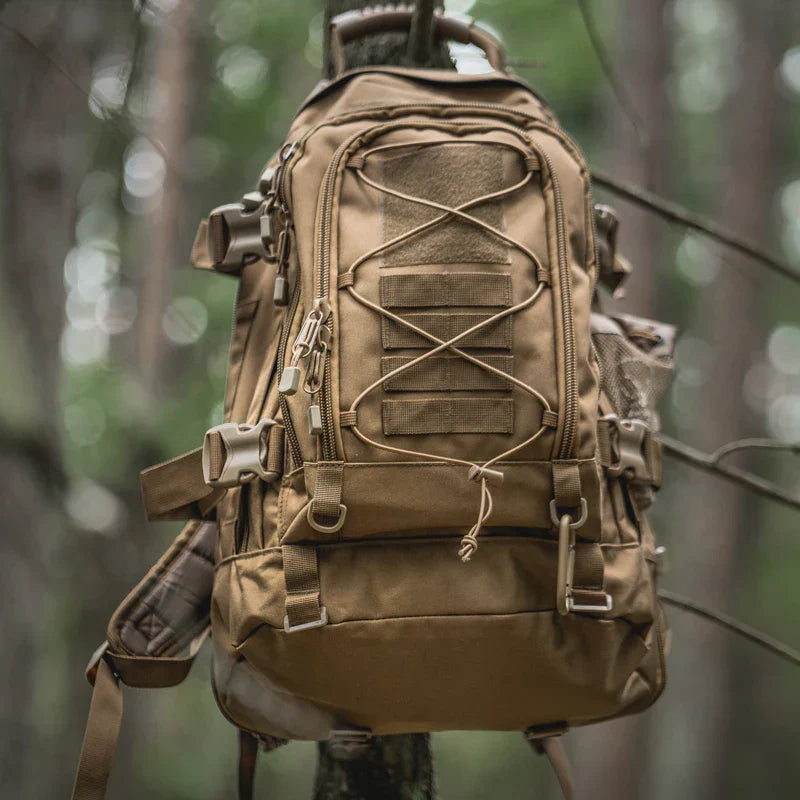 TrekForce 65L Taktischer Rucksack | Ergonomisch & Wetterfest | Für Abenteuer & Outdoor