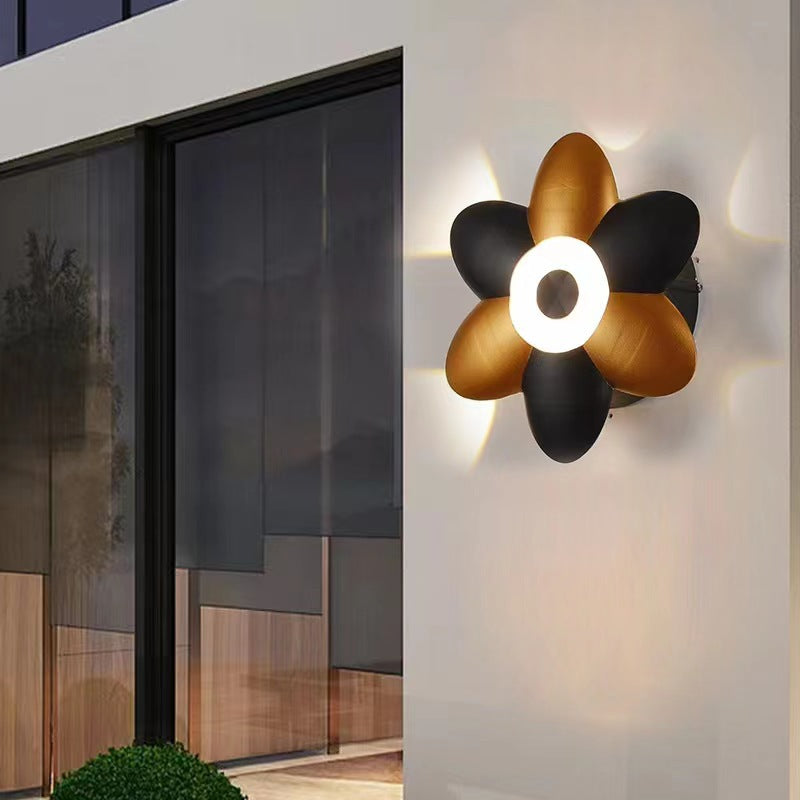 LumaFlora | LED Flower Wall Light | Stilvolles Design | Energiesparend | Für Außenbereich