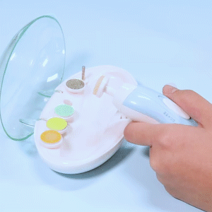 CareCut Pro | Sicheres Nagelpflege-Set für Babys & Erwachsene | Flüsterleise & Mitwachsend | Inklusive LED-Licht
