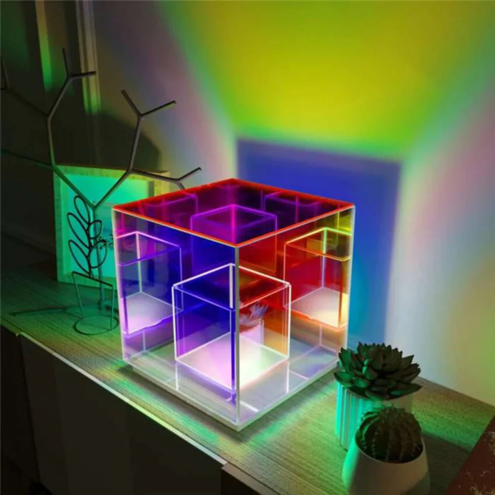 LuminoraCube – Dein Raum wird zur futuristischen Galerie!