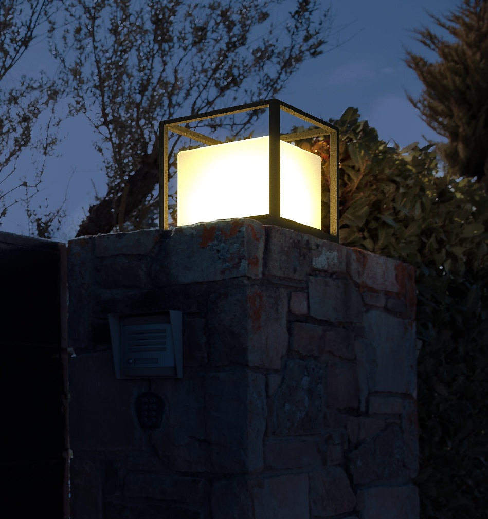 SolarLoom LED Außenleuchte | Solarbetrieben & Smart | IP65 Wetterfest | Für Garten, Terrasse & Balkon