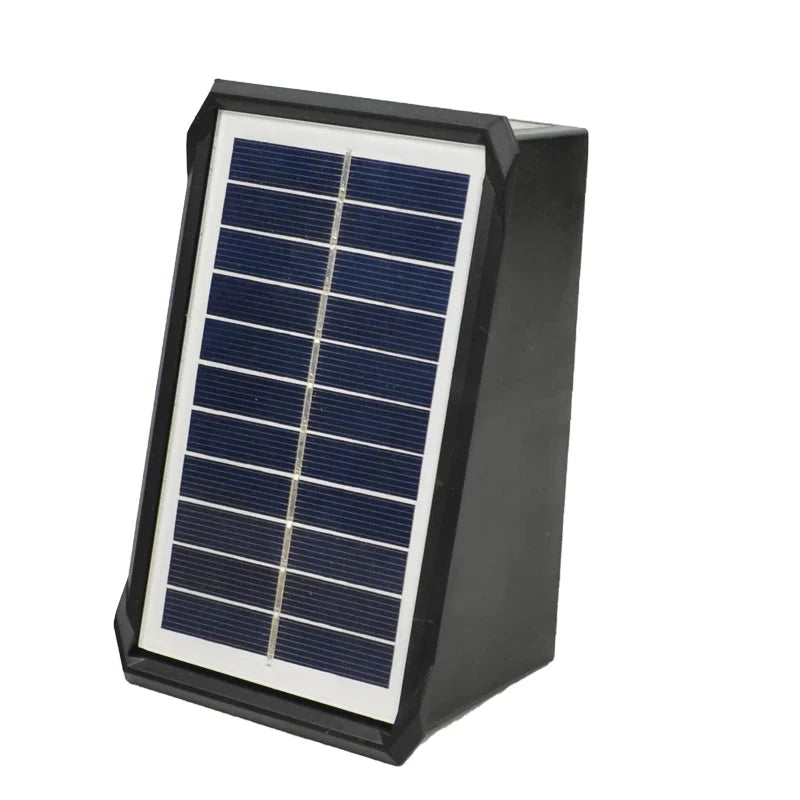 LumiWand Solar – Elegantes Lichtspiel ohne Stromkosten