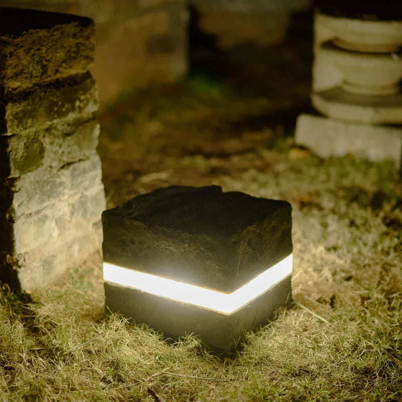 Granilux | LED-Stehleuchte in Steinoptik | Wetterfest, langlebig & wählbare Lichtfarben | Garten, Wege & Terrassen