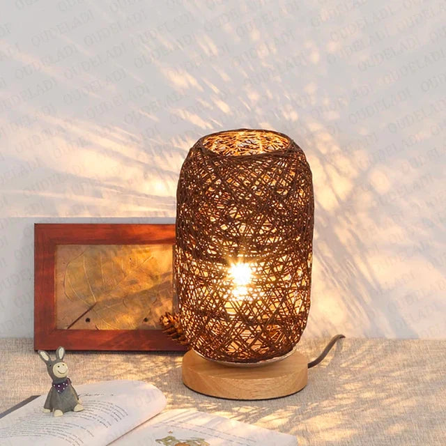 LichtWurzel Tischlampe | Natürliches Holzdesign | Warmweißes LED-Licht | 24 cm Höhe
