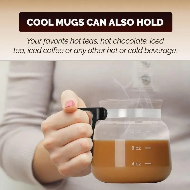 BrewMate – Der stilvolle Glasbecher im Kaffeekannen-Design