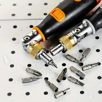 DIYMaster – Dein 10-in-1 Schraubenzieher für jede Aufgabe!