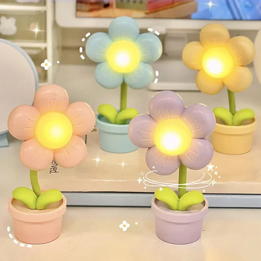 FloraGlow MiniLamp | Florale Tischlampe | Sanftes Licht & Verspieltes Design | Ideal für Schlafzimmer & Kinderzimmer