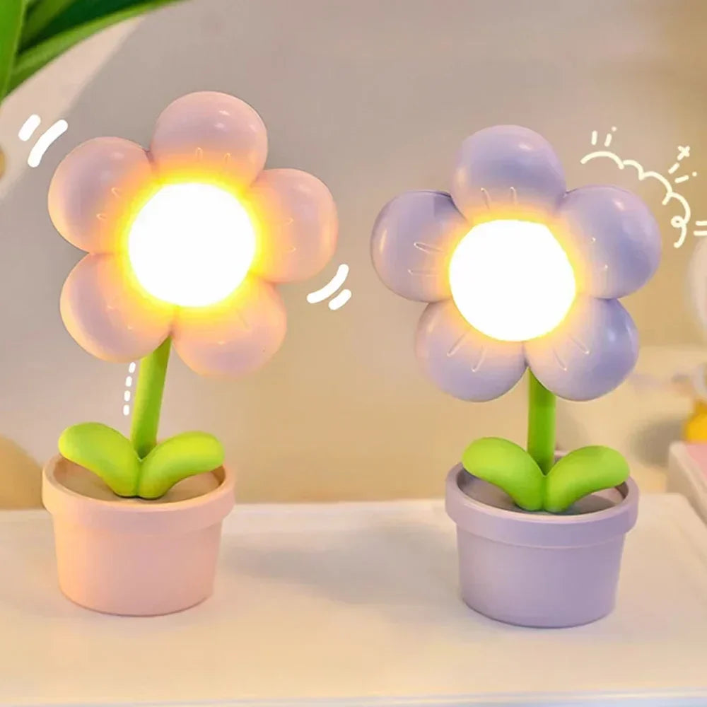 FloraGlow MiniLamp | Florale Tischlampe | Sanftes Licht & Verspieltes Design | Ideal für Schlafzimmer & Kinderzimmer