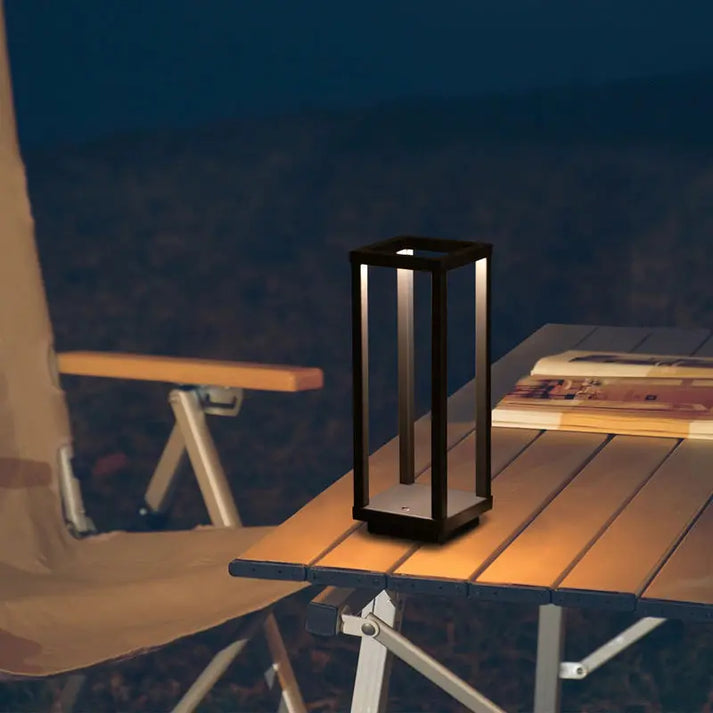 Lunessa Flex LED Tischlampe | Kabellos & Dimmbar | Aluminium | Für Innen & Außen