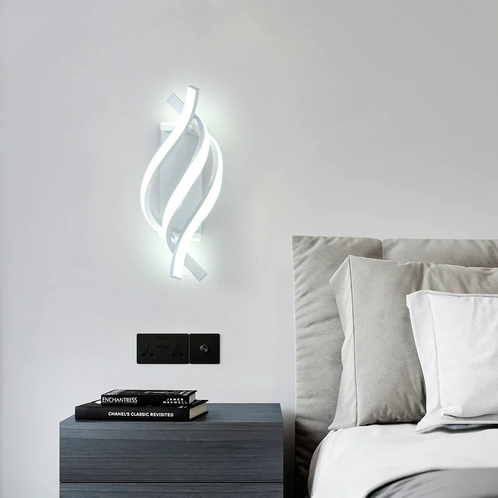 LumaWall | LED-Wandleuchte | Elegantes Lichtspiel, Minimalistisches Design & Kabelsparend | Für Badezimmer & Wohnzimmer
