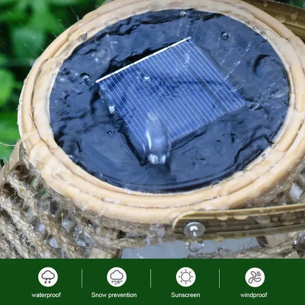 RattaLume Solar Hängelaterne | Natürliches Rattangeflecht & LED Licht | Wetterfest & Nachhaltig | Für Garten, Terrasse & Balkon