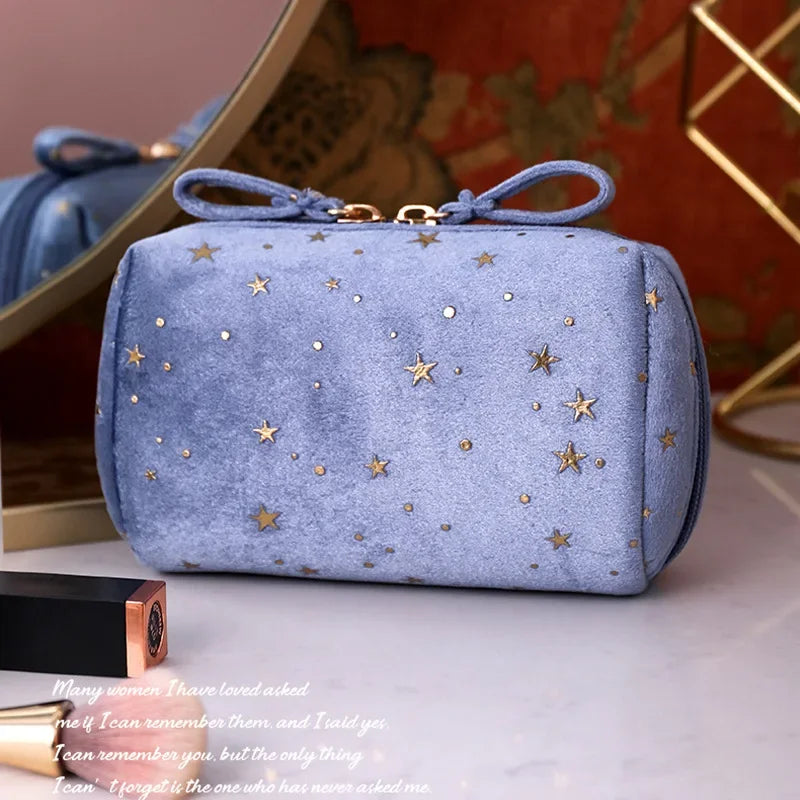 SvelteGlow Cosmetica | Samt Kosmetiktasche | Kompakt & Pflegeleicht | Elegantes Design
