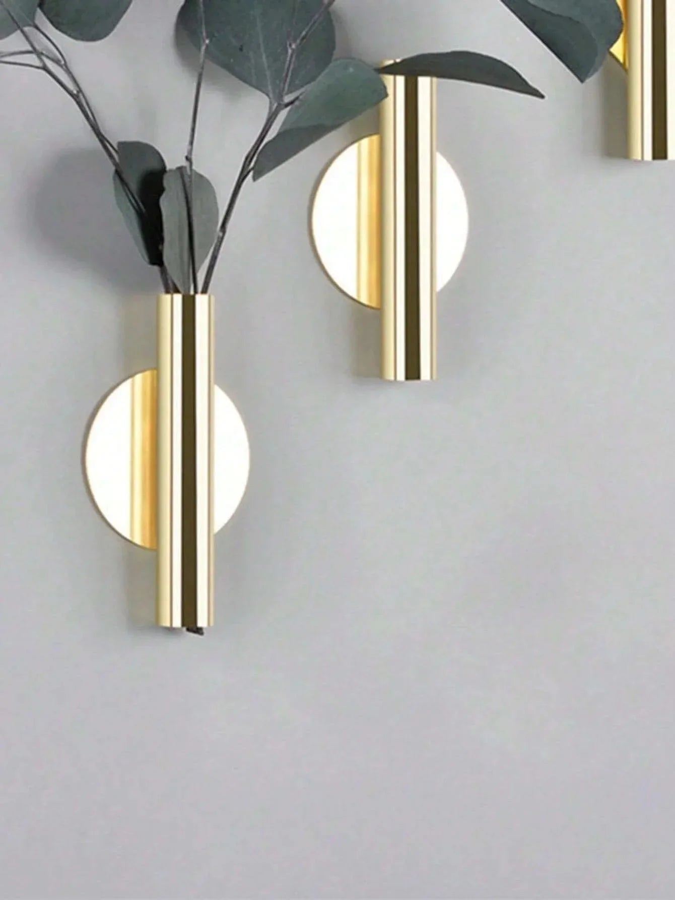 Floralis Rose | Wandvase | Minimalistisches Design | Edelstahl in Roségold