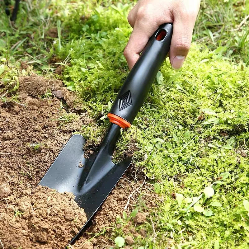 GardenPro | 2-in-1 Gartengerät | Hacke & Rechen | Robuster Karbonstahl mit Ergonomischem Griff