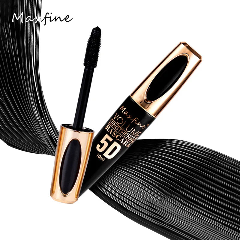 LunaraLash | 5D Mascara | Volumen & Länge | Für glamouröse Augenblicke