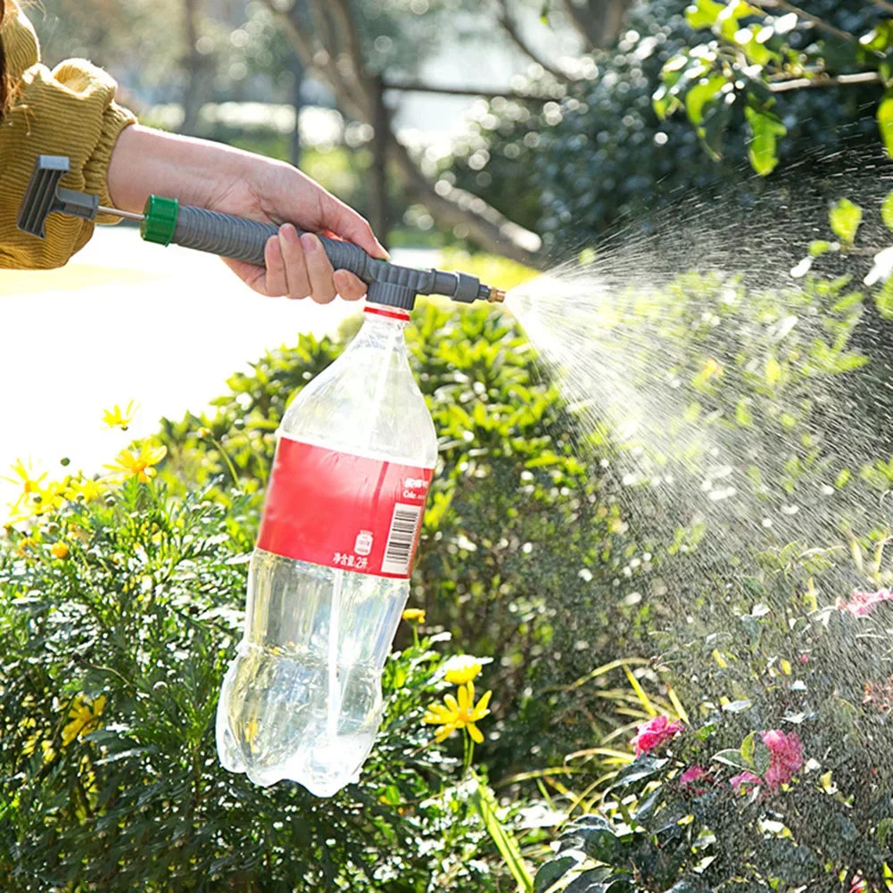 JetFlow | Verstellbare Gartenspritze | Für Flaschen | Vielseitig & Robust
