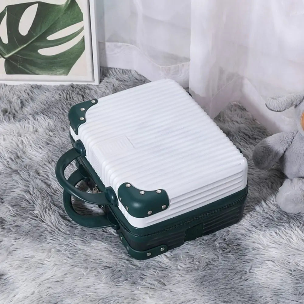 TravelMate Mini-Koffer | Kompakt & Robustes Design | Perfekt für Reisen & Kosmetik