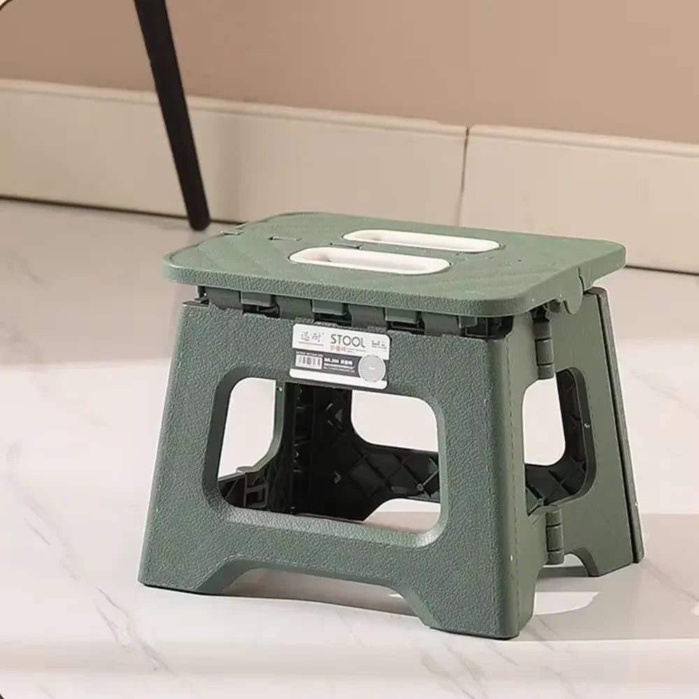 FoldStep™ – Klappbarer Tritt für Zuhause & Unterwegs
