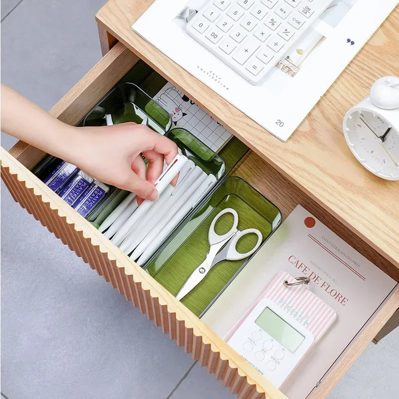 ClearBox | Stapelbare Aufbewahrungsbox | Transparente Kunststoffbox für Schmuck, Make-up & Bürobedarf